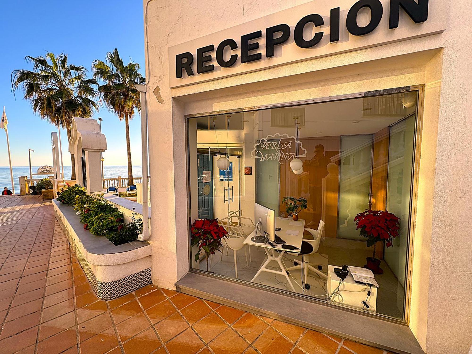 Apartamentos Perla Marina Nerja Ngoại thất bức ảnh